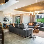 Andalus No Alcohol Allowed With Heated Pool Villa