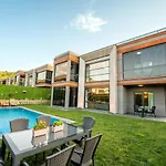 Andalus No Alcohol Allowed With Heated Pool * Sapanca