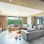 Villa Andalus No Alcohol Allowed With Heated Pool