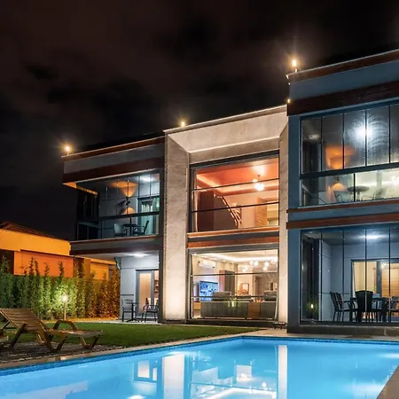 Andalus No Alcohol Allowed With Heated Pool *