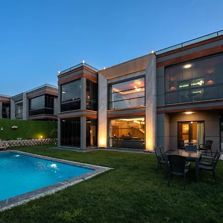 Andalus No Alcohol Allowed With Heated Pool Villa *