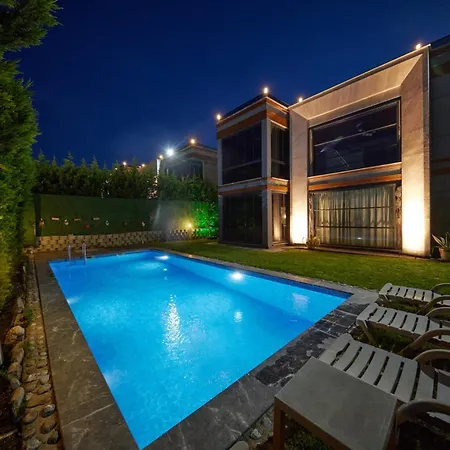Andalus No Alcohol Allowed With Heated Pool ספנג'ה